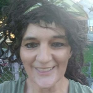 Meet your Posher, Traci